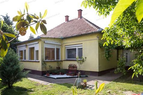 gara eladó ház